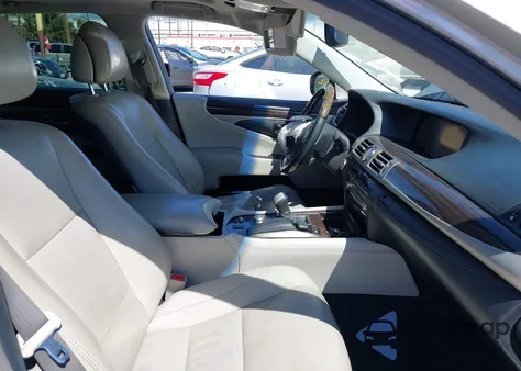 2015 Lexus Ls 460 L z USA, uszkodzony, nr VIN JTHGL5EF7F5055832